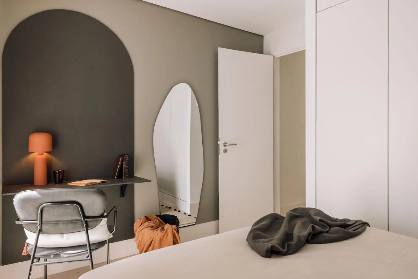 Apartment Djurab - 2 Bedrooms Duplex In Campo De Ourique Lisbon Portugal